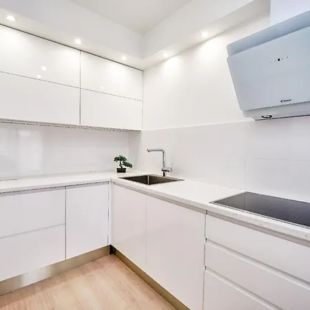 Ferienwohnung Fur 4 Personen Ca 65 Qm In Split, Dalmatien Mitteldalmatien *
