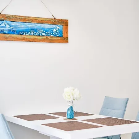 Ferienwohnung Fur 4 Personen Ca 65 Qm In Split, Dalmatien Mitteldalmatien *